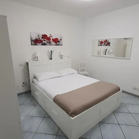 Διαμέρισμα Residenza La Gazza E *